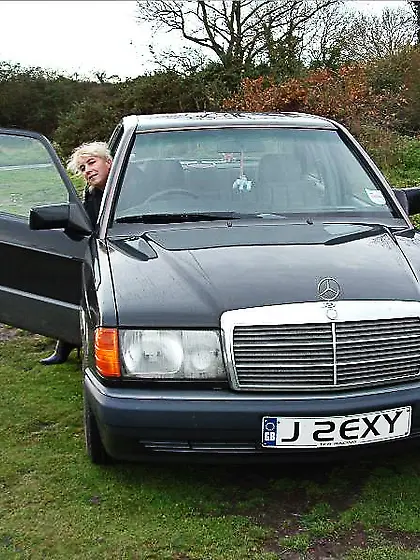 Chubby hottie opens black