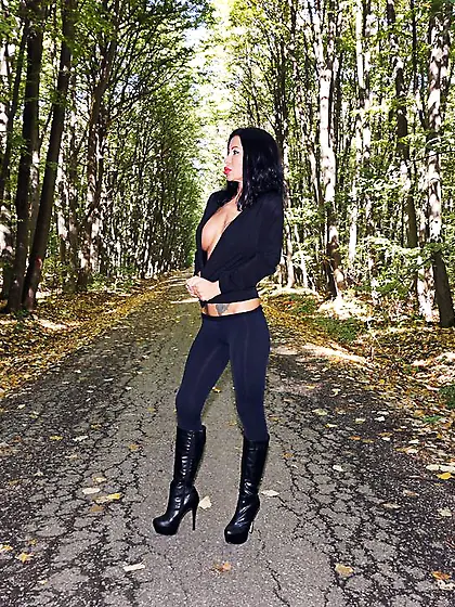 Mature dark eyes girl