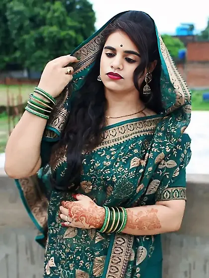 Hindu Housewife Photos