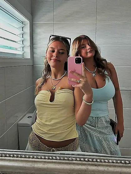 Alex Clark Cute NonNude