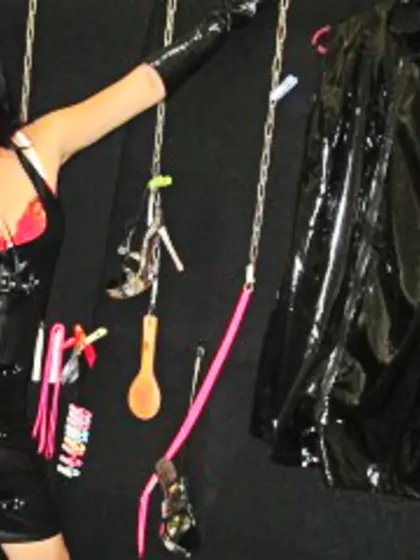 Brunette lucy perform anal