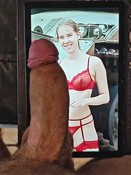 Swedish slut Karolina Hesoun drains my balls