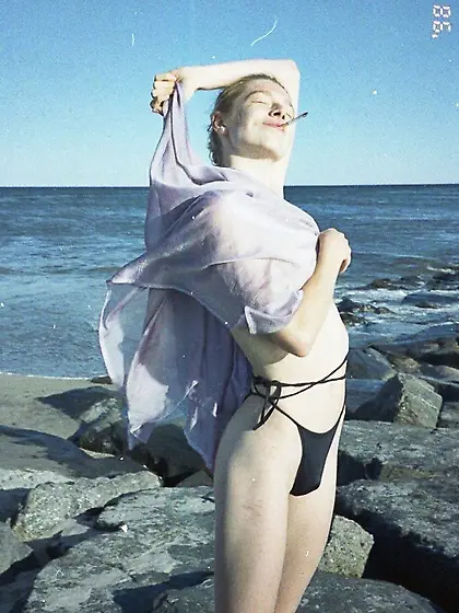 stunning doll hunter keeps getting sexier