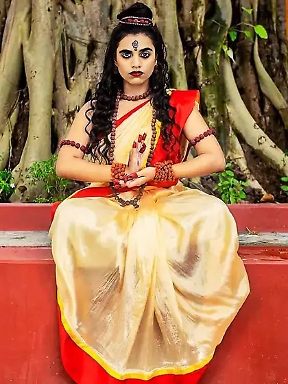 Hindu Housewife Photos