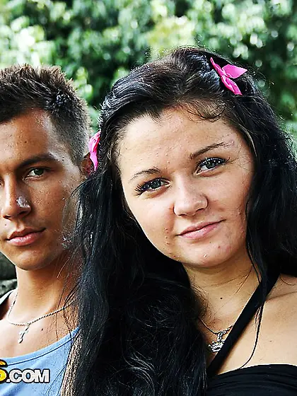 Victoria Tiffani and Bella Margo lesbian and straight cottage se