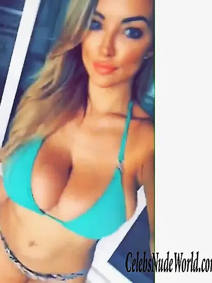 Lindsey Pelas Boobs Photos