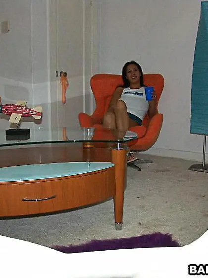 Reina Leone takes her sexy blue shorts off and exposes her massi