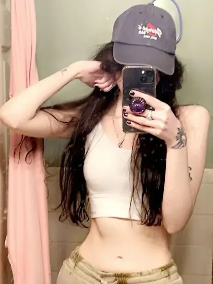 Violet (TikTok Slut) for Tributes