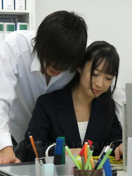 Tomomi Motozawa enjoys getting her nipples and pussy played with