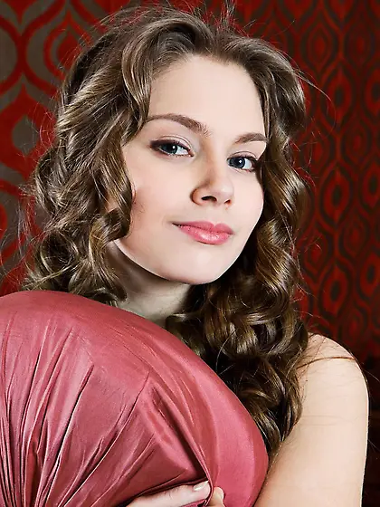 Lusty babe in the black stockings Kristel A is demonstrating her