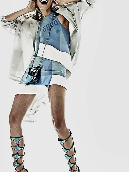 Karolína Kurková See Through Photos