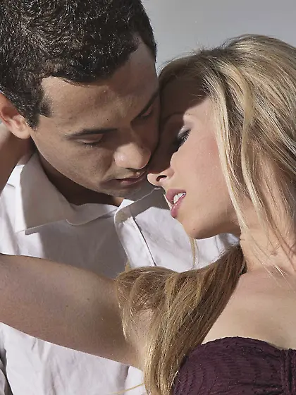 Blue-eyed blonde lovingly takes an exotic dude's massive co