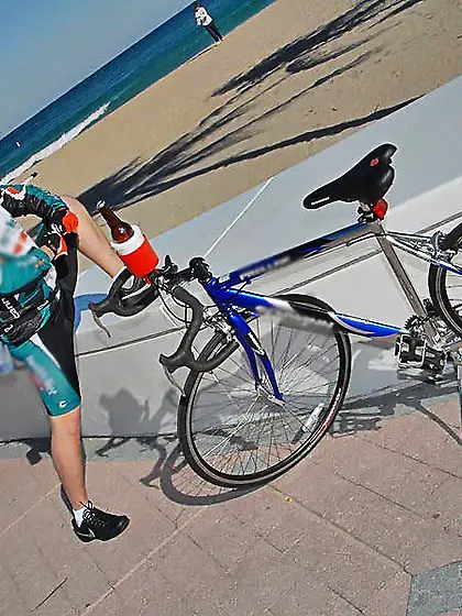 Milfy brunette Daisy Duxe and her horny partner have sex after b