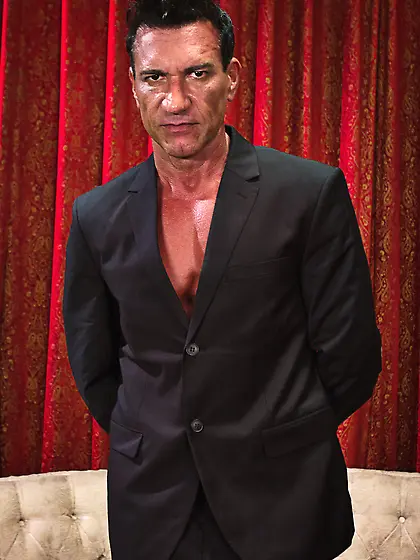 Ebony darling eager to bury dick