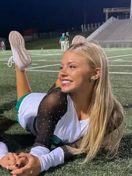 Blonde Goddess Olivia