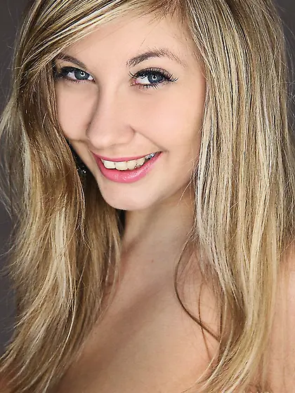 Holly Anderson is one of the cutest blonde babes on Define Babe