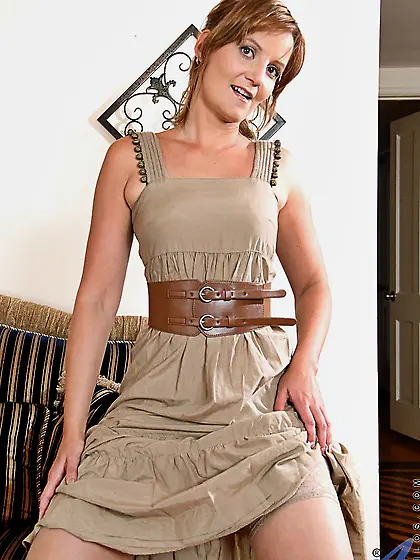 Stripping mature upskirt