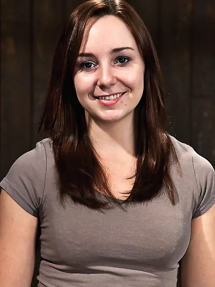 Analia Flores is going to get her ass punished big time today