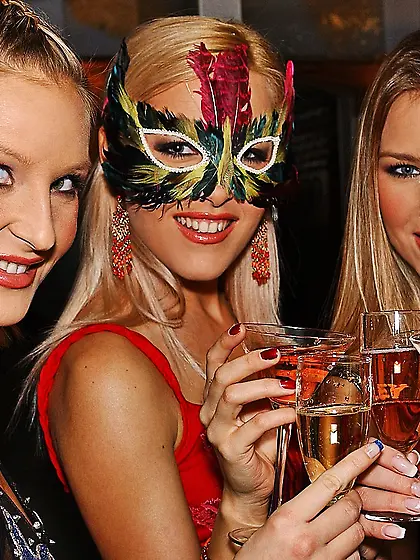 Wild group orgy with the participation of lesbian gals Liz Honey