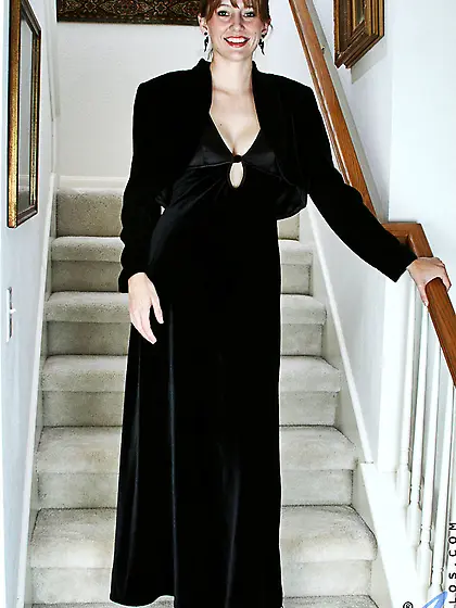 Brown haired seductress poses