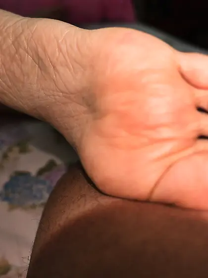 Ugly pig Kim - li and her mother