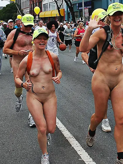 San Francisco Nudists at Bay to Breakers