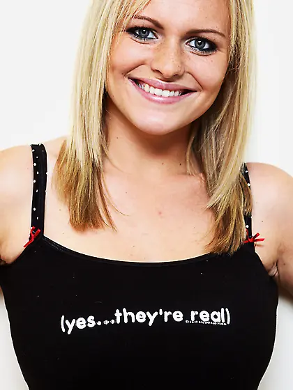 Woman curves strips plays