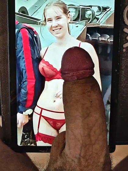 Swedish slut Karolina Hesoun drains my balls