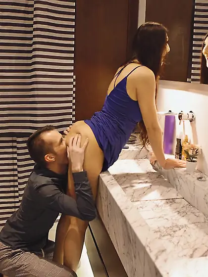 Katy Rose gets her trimmed pussy eaten and fucked well