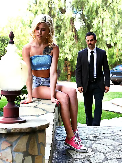 Teen skank licked before hot sofa shag