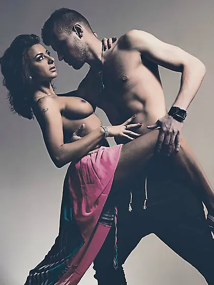 White couple sandranleo vibrator