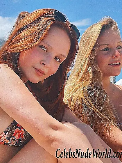 Larissa Manoela Bikini