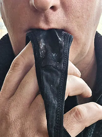 licking my own daughter's dirty panties clean