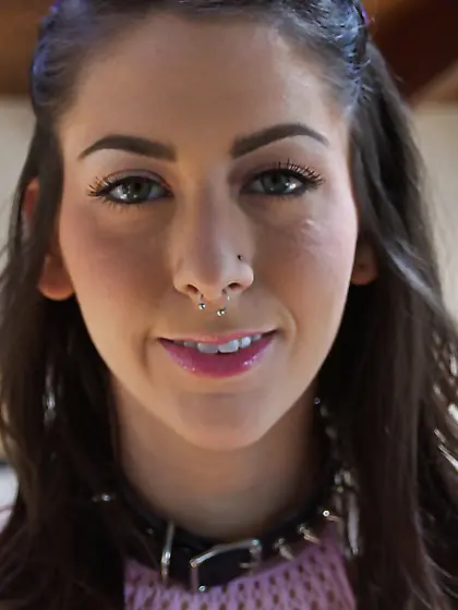 Slut strips choosing the perfect poses making us dream of fuckin