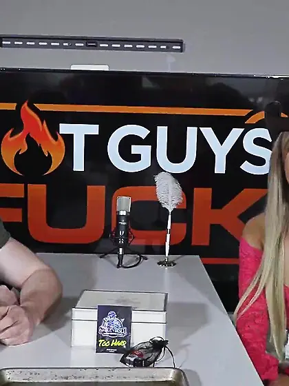 Perky skinny blonde loves fucked roughly