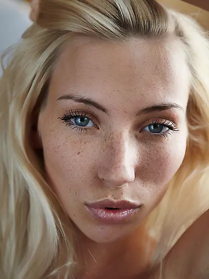 Then she takes pleasure in the greatest tease of her fucking lif