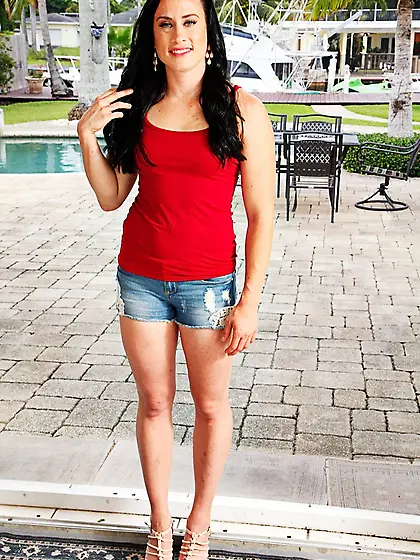 Small hot latina mom