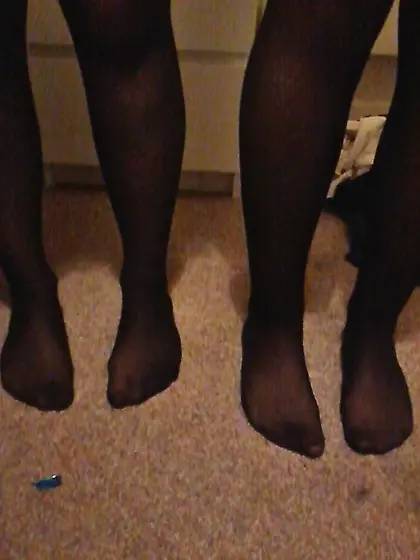 2 sexy scottish babes in black tights