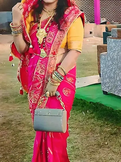 Hindu Housewife Photos