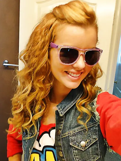 Latina hot 18 year old blonde