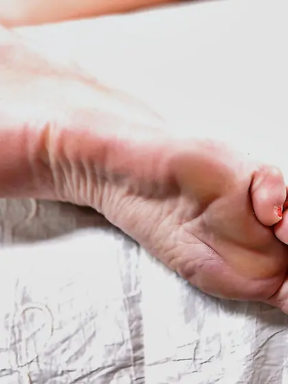 Serbian lesbian feet