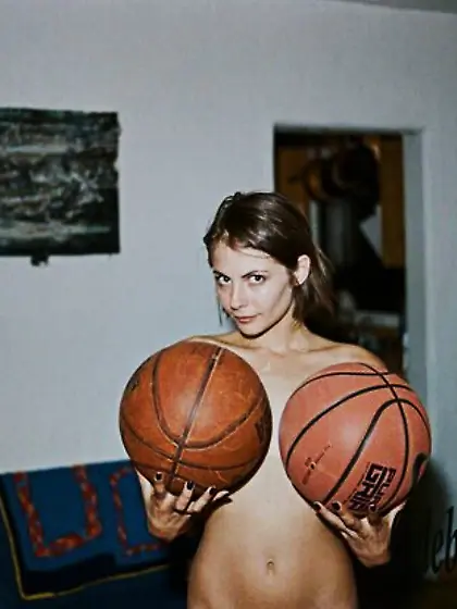 Nude pic of Willa Holland