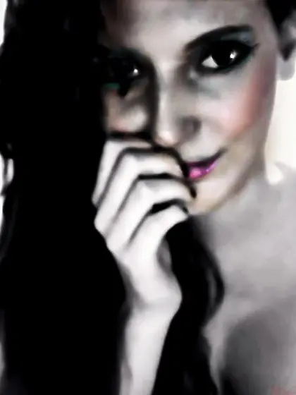 Massive tits brunette flashes