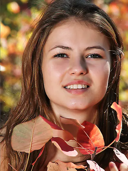 Wonderful brown haired babe Hilary C got out to the forest and e