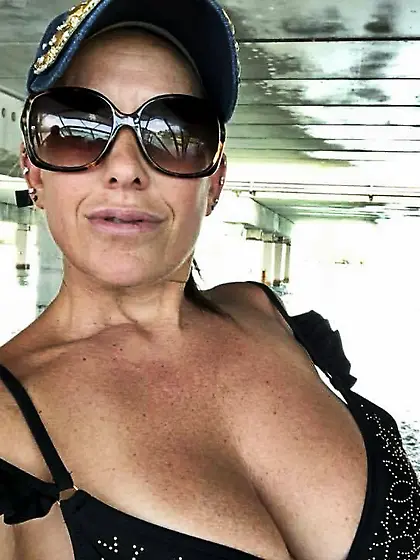 MILF Shaye once loved getting naked in public