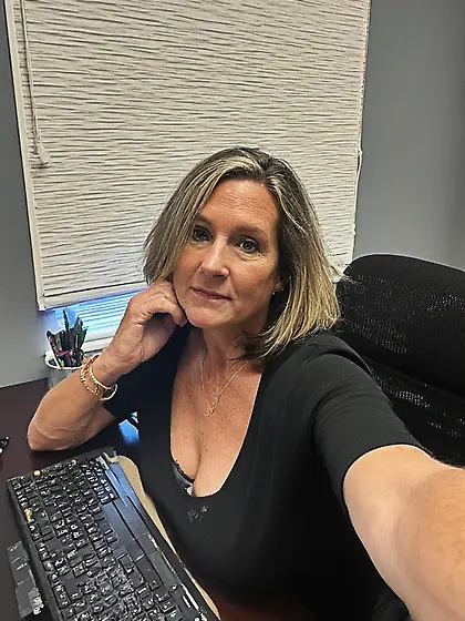 Older Ladies that sent me pictures