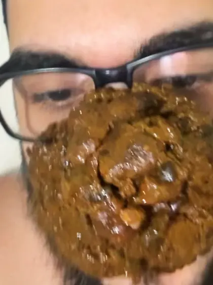 Face full of SHIT scat