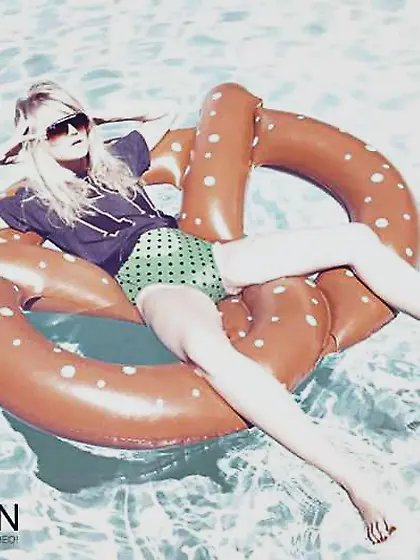 Light-Haired blogger