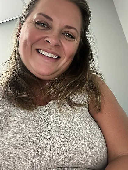 Older Ladies that sent me pictures