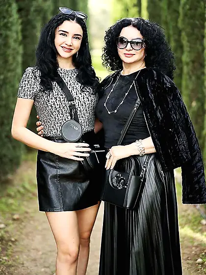 turkish mother daughter